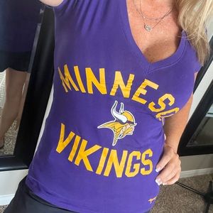 Victoria Secrets Minnesota Vikings Purple V neck Top